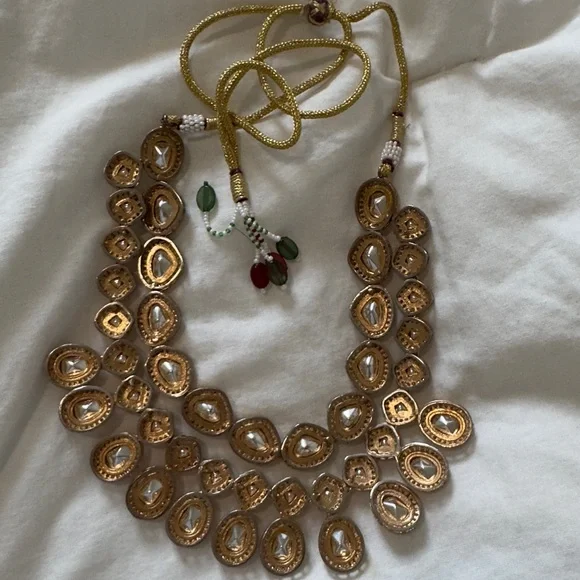 Brand new antique gold & beaded Indian Pakistani gold precious Kundan Necklace - Picture 7 of 7